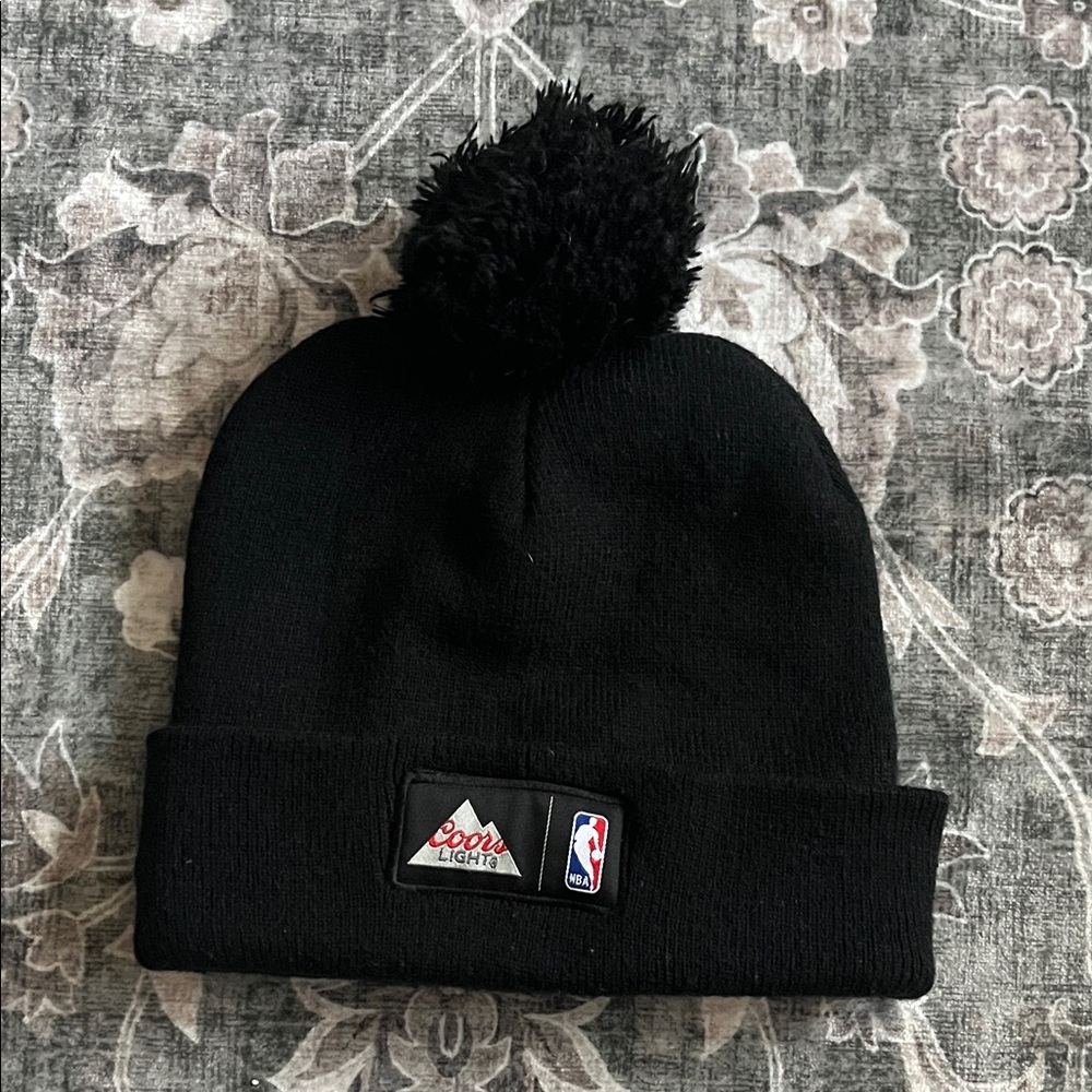 Toronto Raptors Beanie - Picture 2 of 3